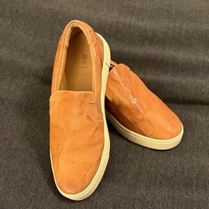 Frye Women’s Ivy Slip On Leather Sneakers Sz 7.5